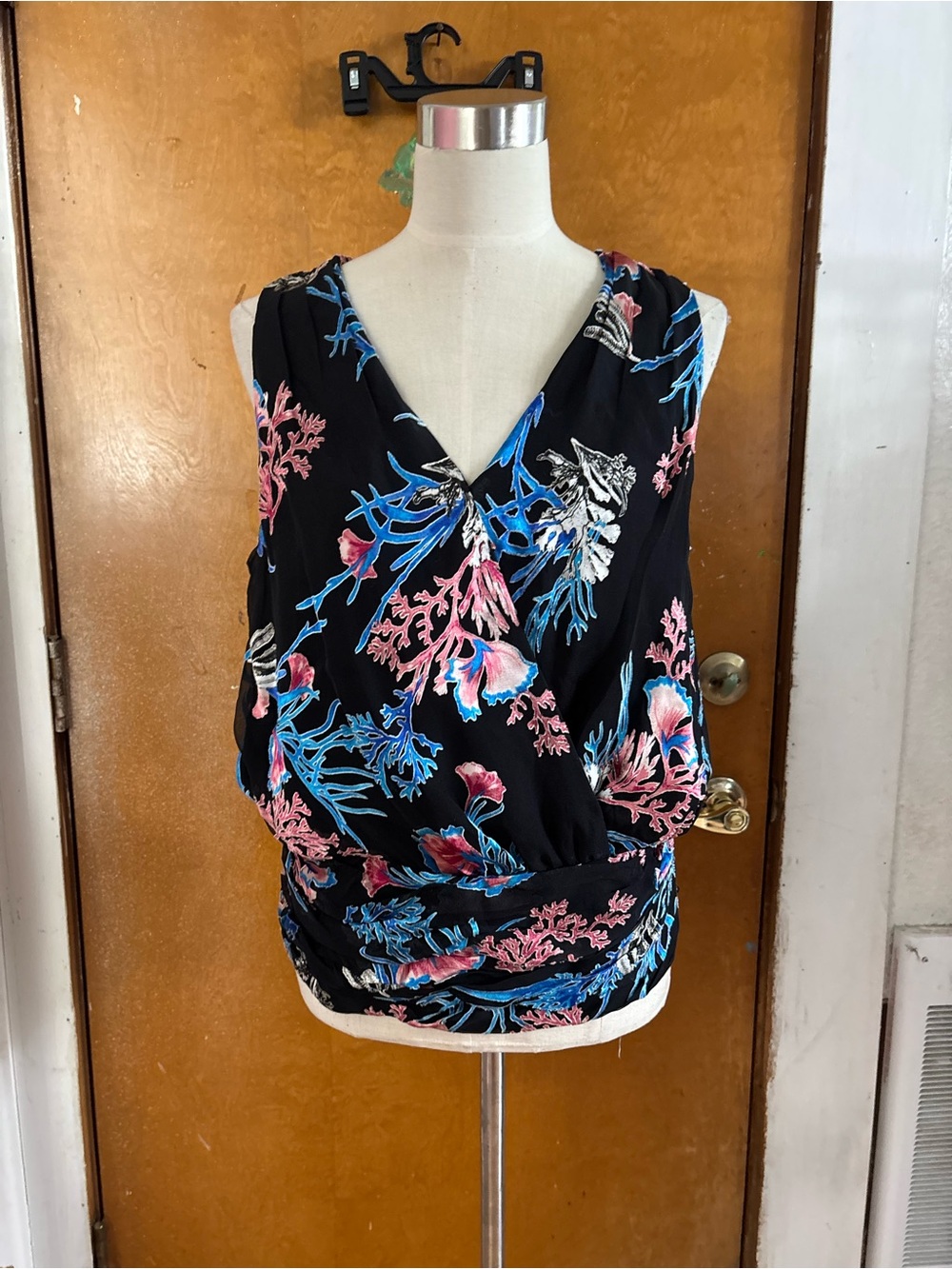 White House black market velvet, tank top, medium.